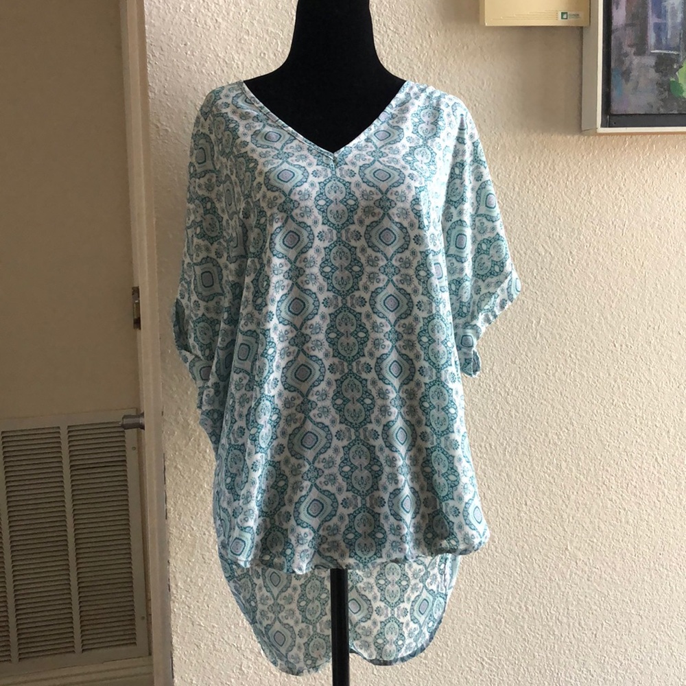 V neck print top